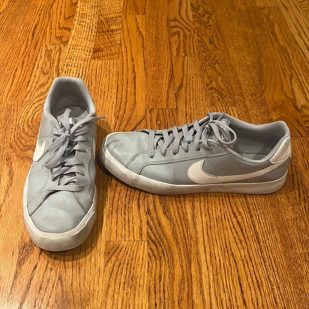 Nike Men’s Blue Sneakers Size US 10
